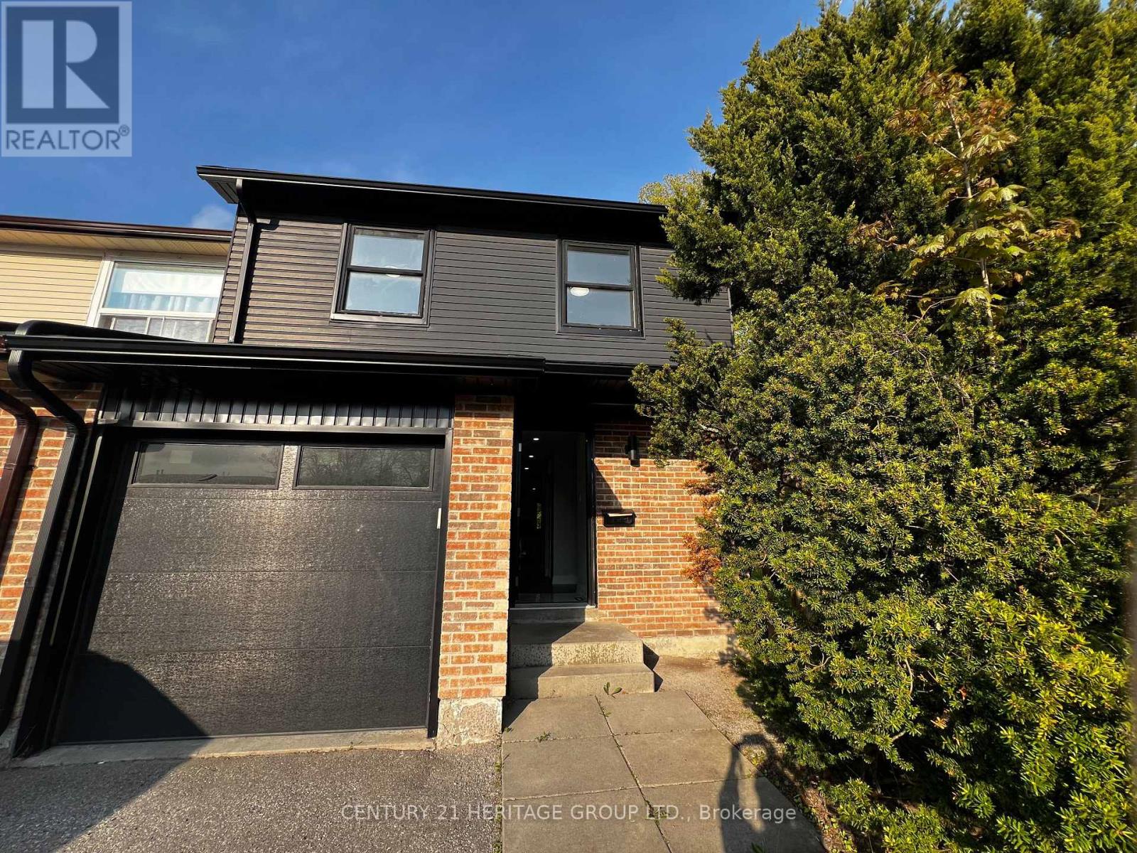 1133 TROWBRIDGE COURT