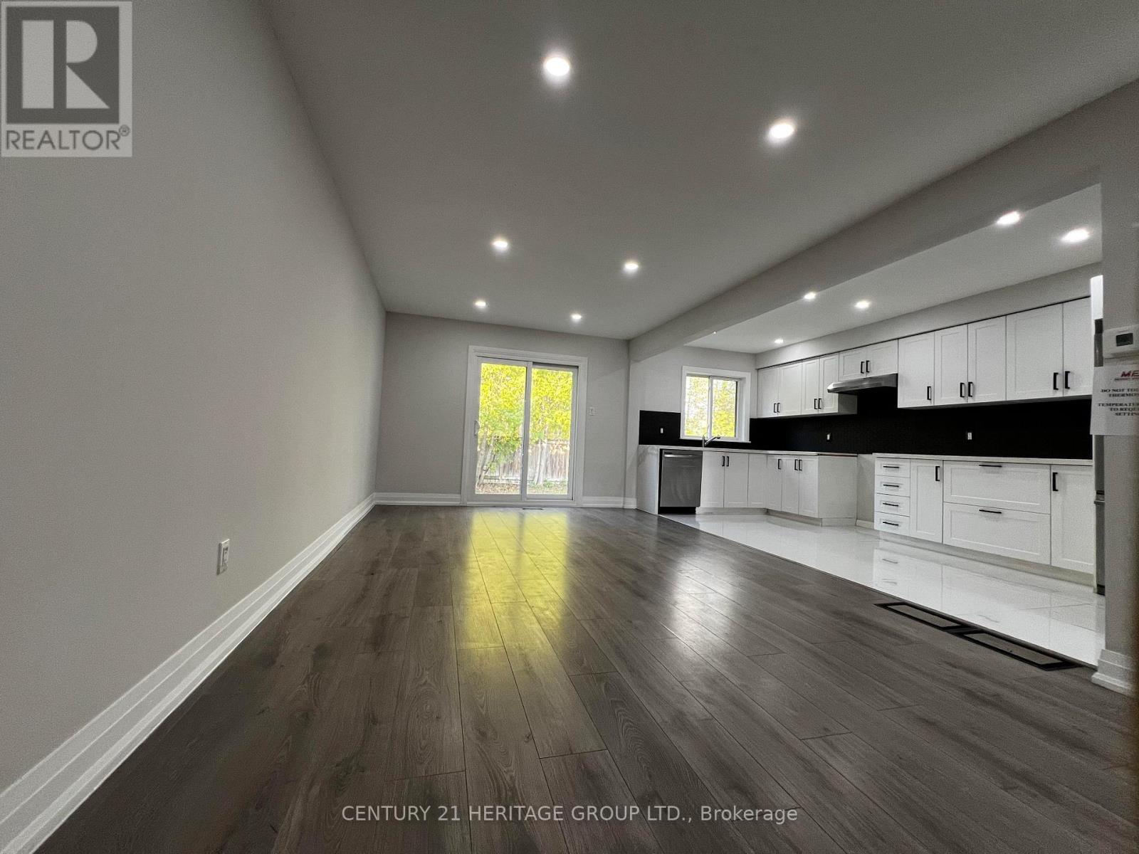 1133 Trowbridge Court Property Photo 10