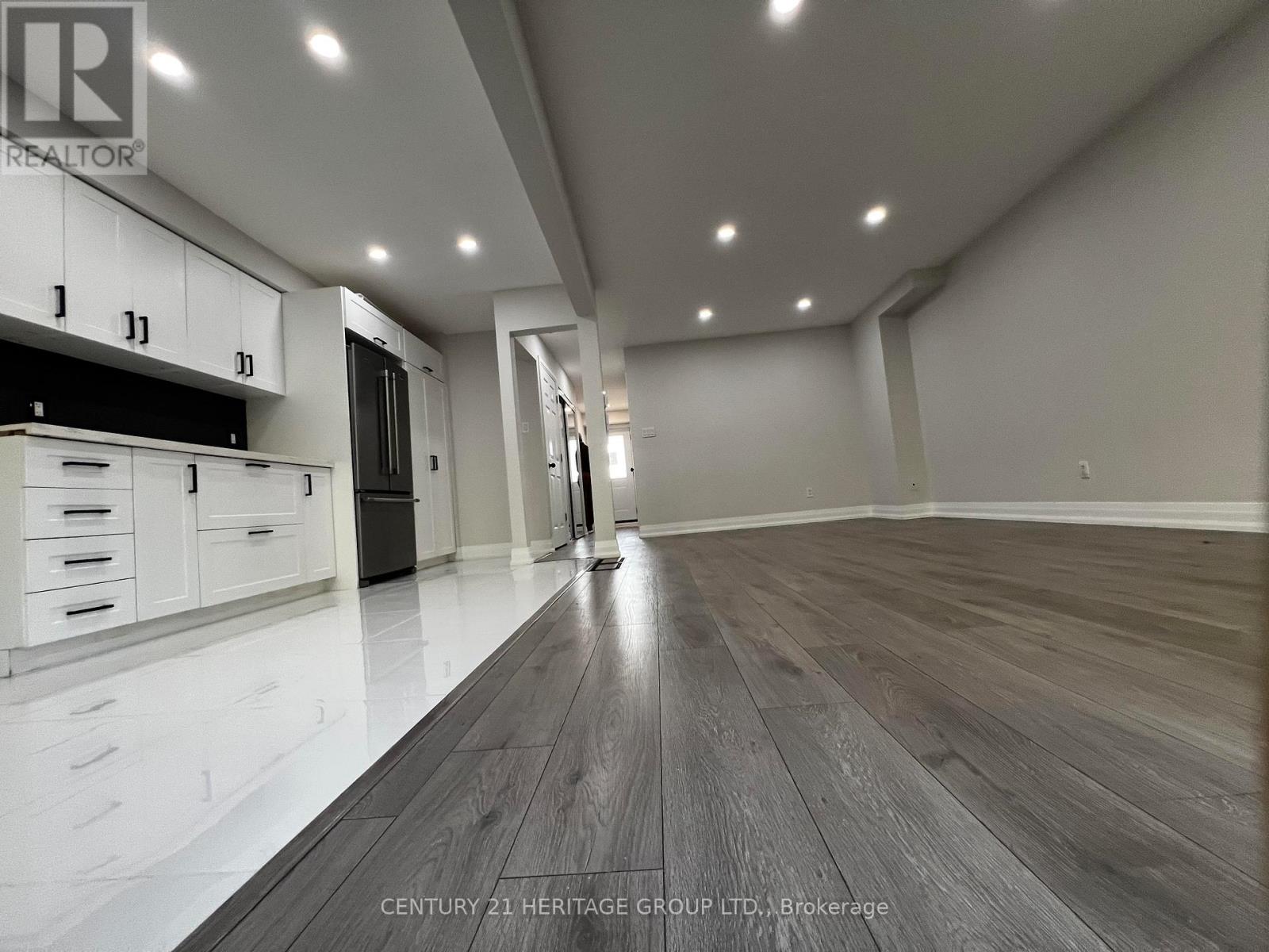 1133 Trowbridge Court Property Photo 13
