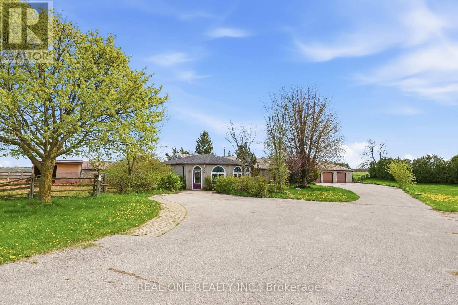 2614 Head Road Property Photo 3