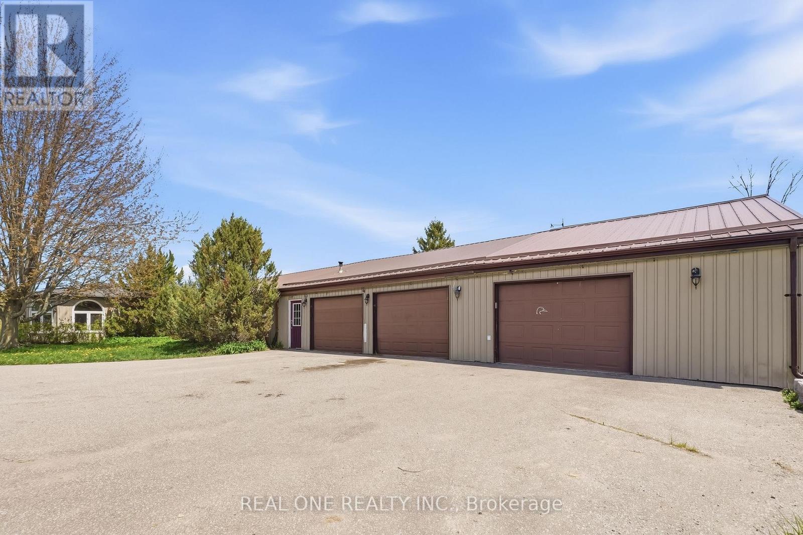 2614 Head Road Property Photo 4