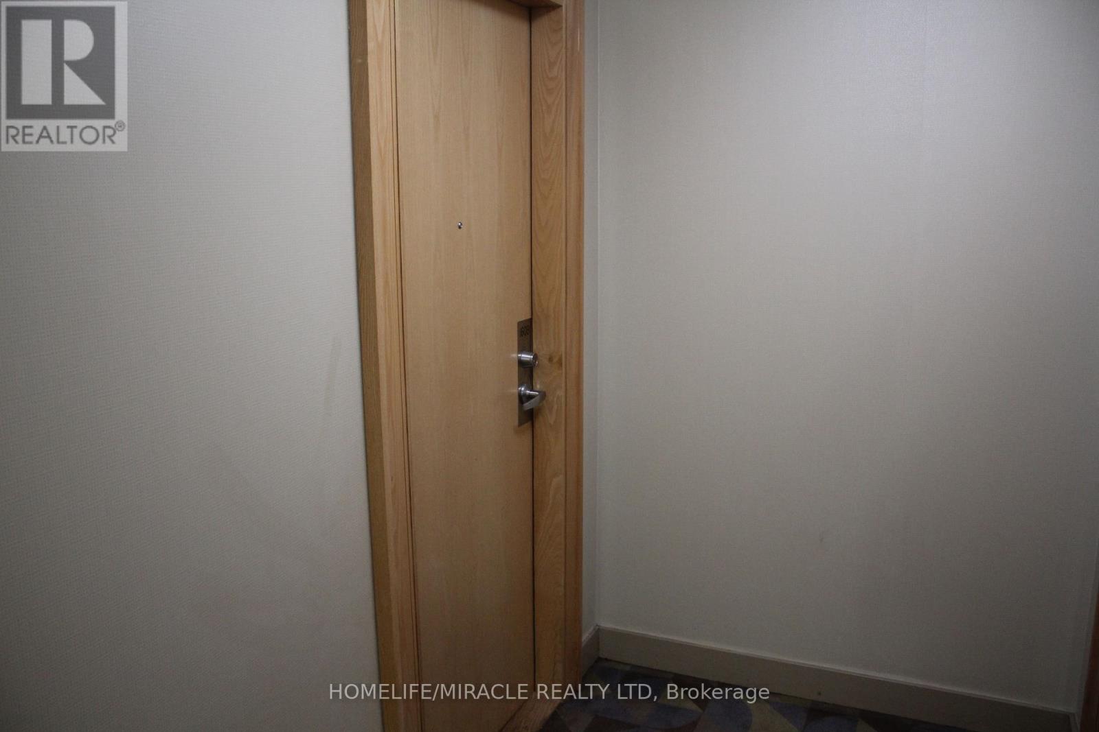 1608 - 88 Grangeway Avenue Property Photo 2