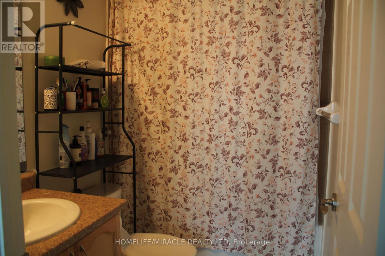 1608 - 88 Grangeway Avenue Property Photo 13