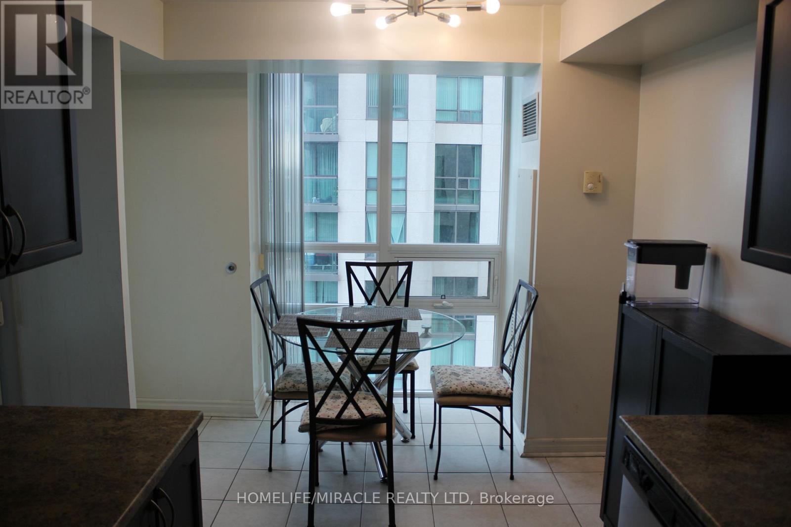 1608 - 88 Grangeway Avenue Property Photo 20