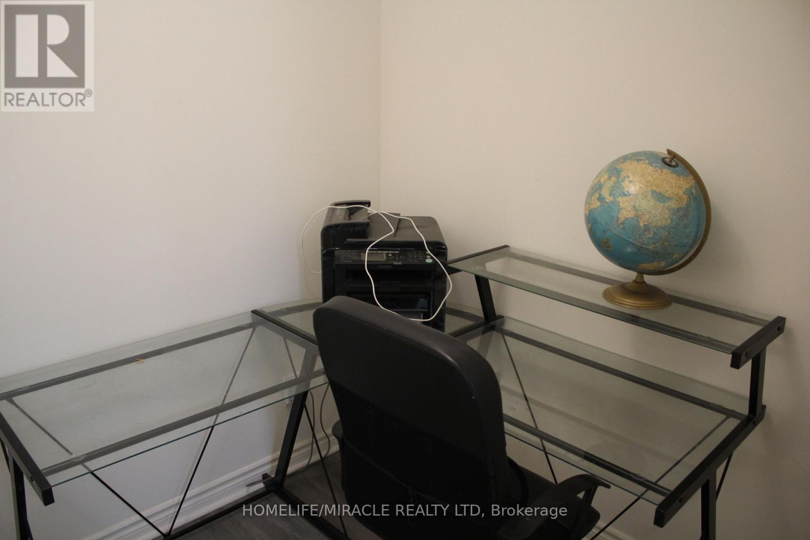 1608 - 88 Grangeway Avenue Property Photo 33