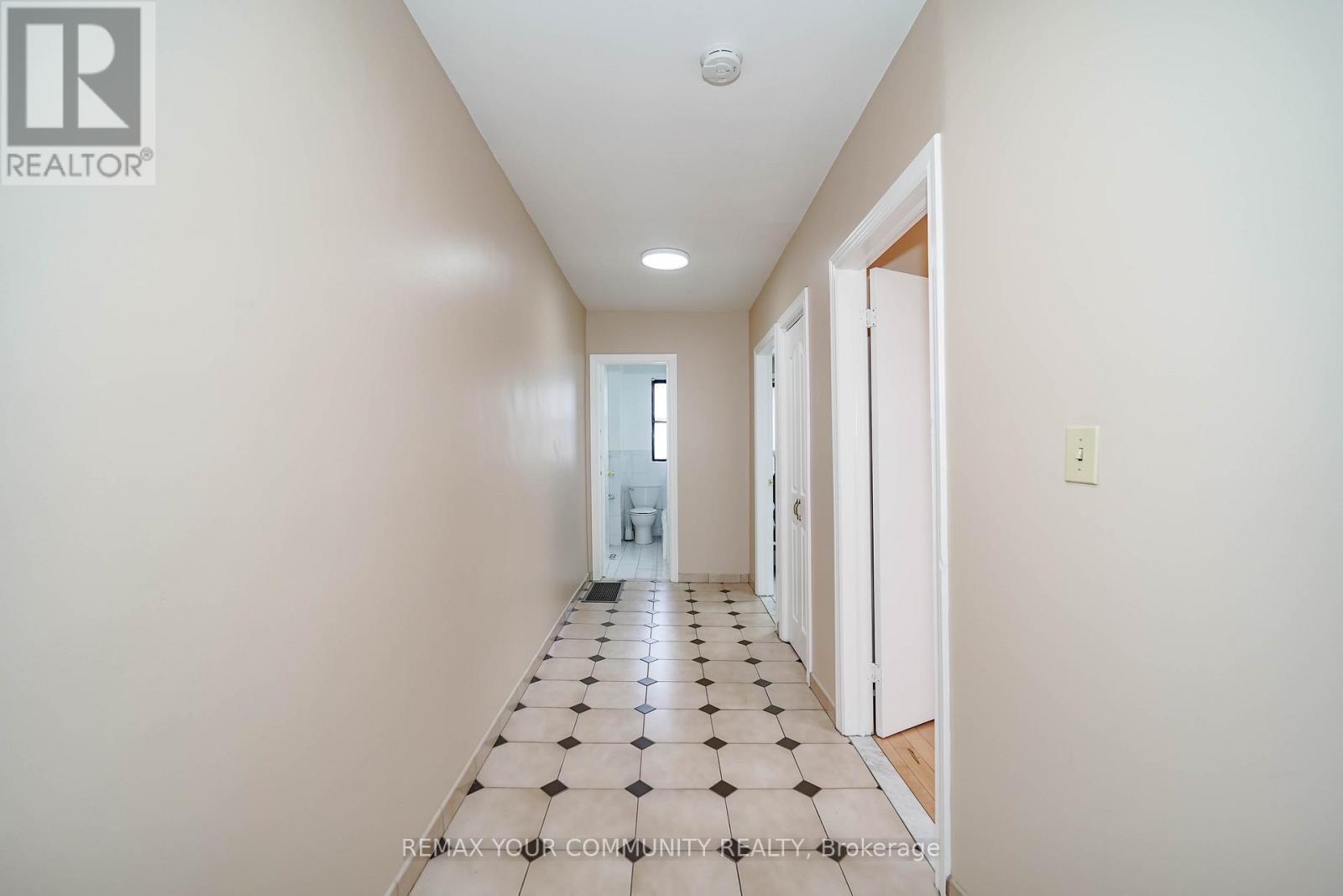 1 - 1378 Danforth Avenue S Property Photo 13
