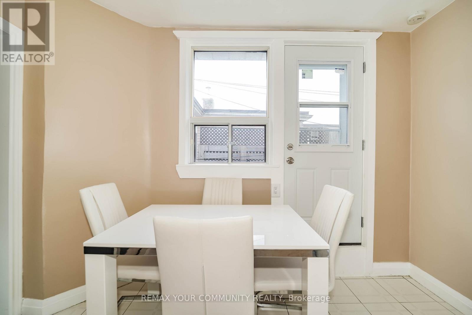 1 - 1378 Danforth Avenue S Property Photo 32