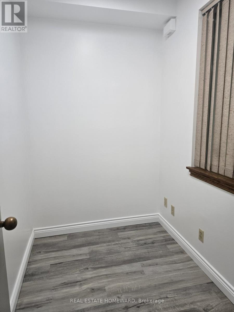 100b - 253 Danforth Avenue Property Photo 8