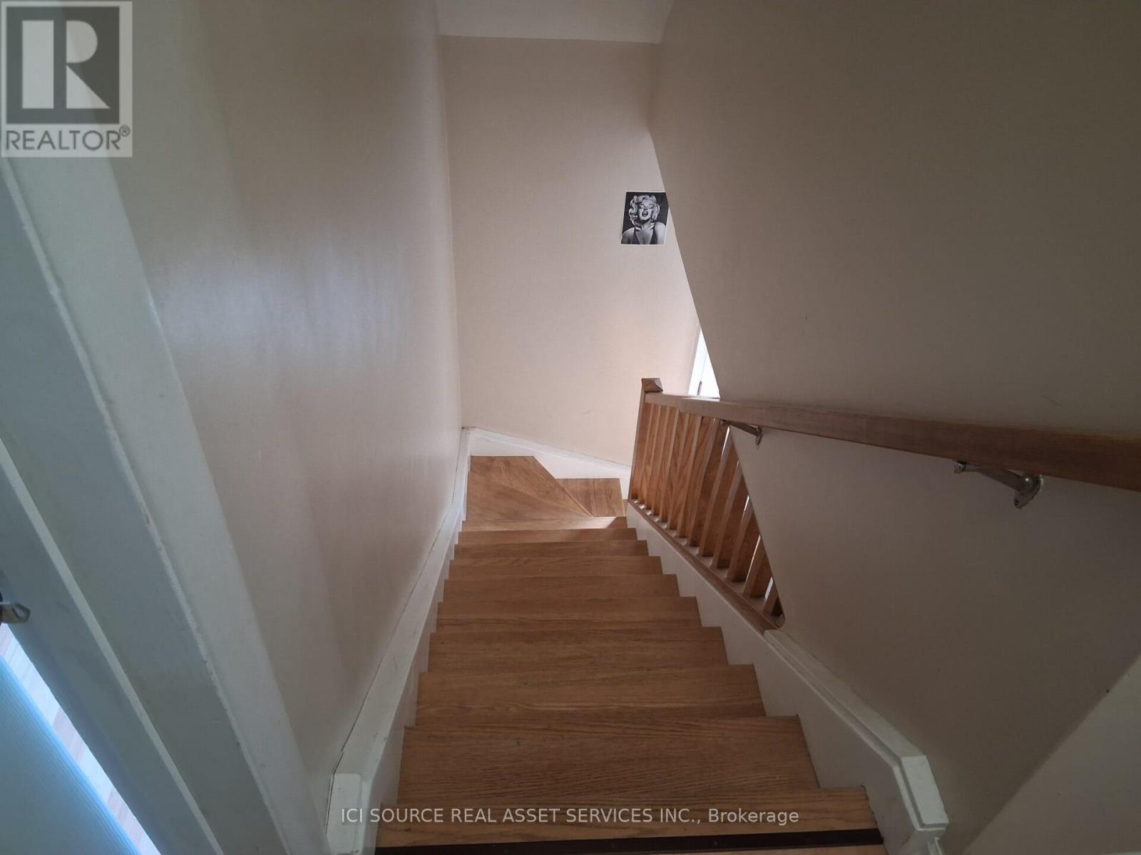11 Ellington Drive Property Photo 2