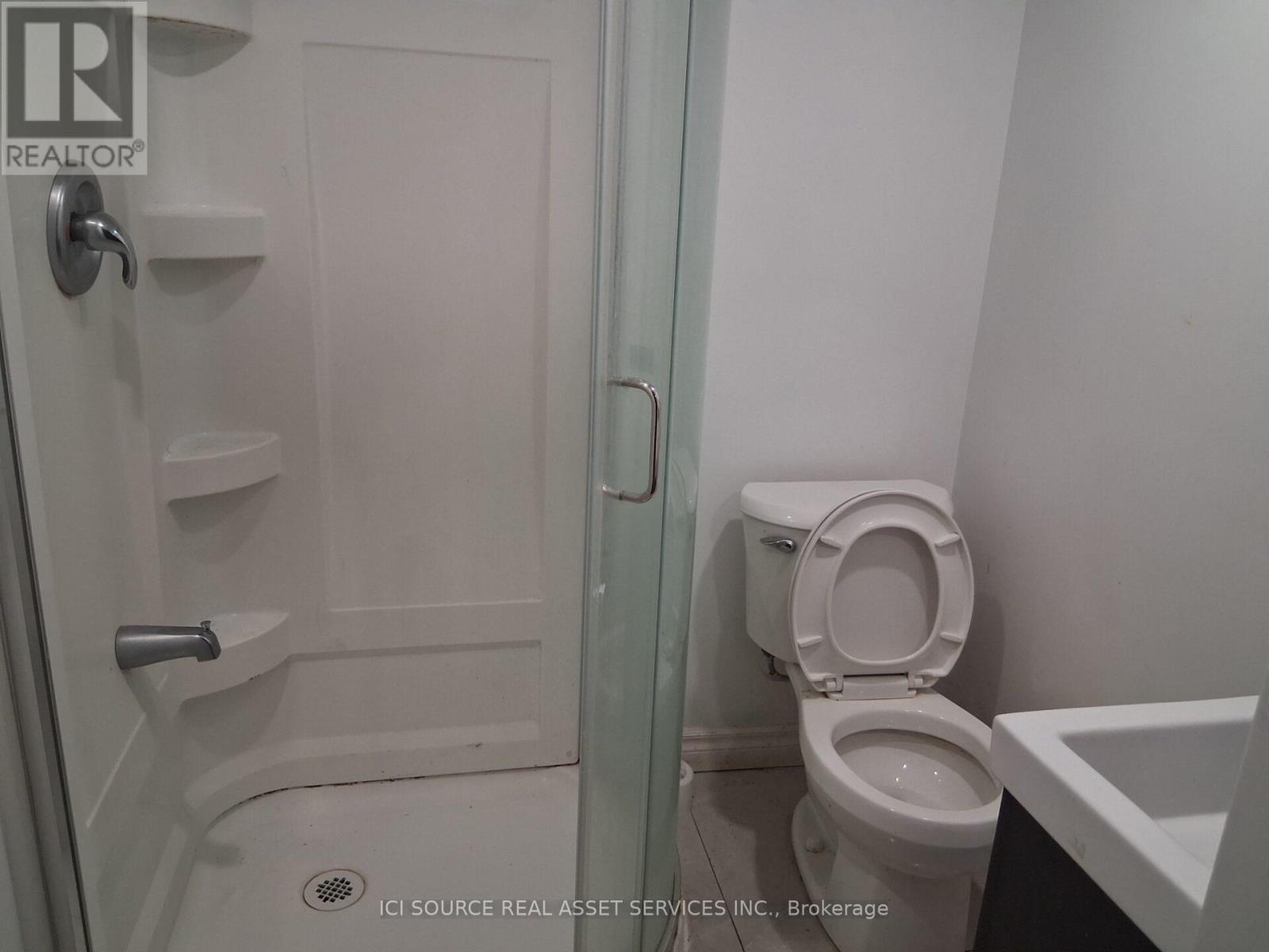 11 Ellington Drive Property Photo 8