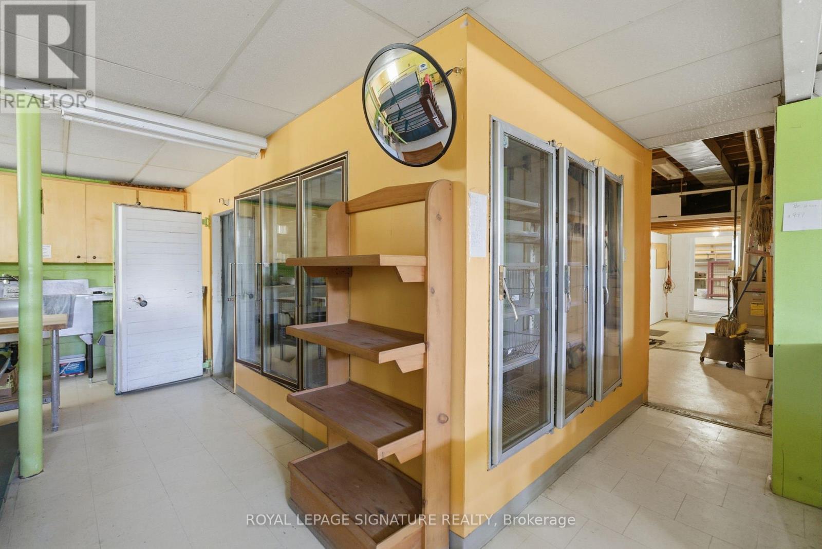 5 Pier Street Property Photo 9