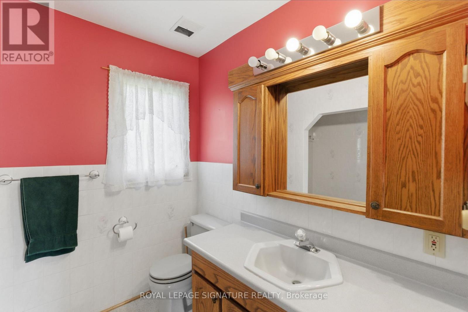 5 Pier Street Property Photo 29