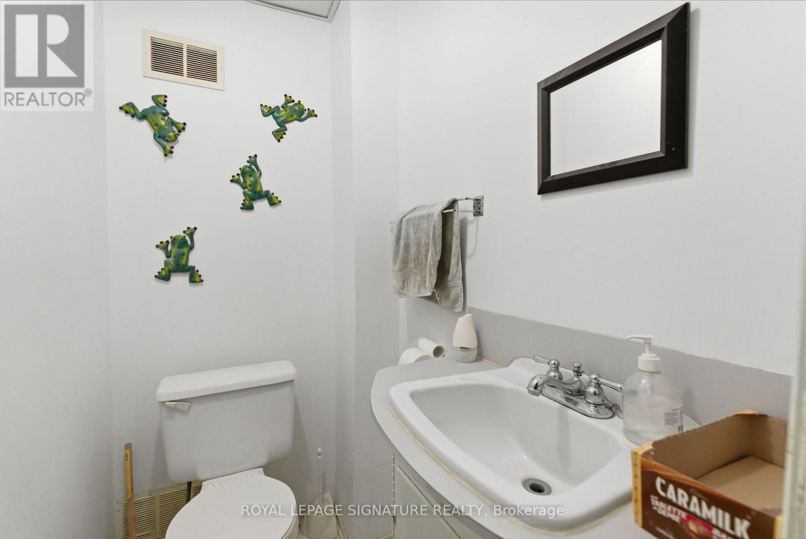 5 Pier Street Property Photo 33