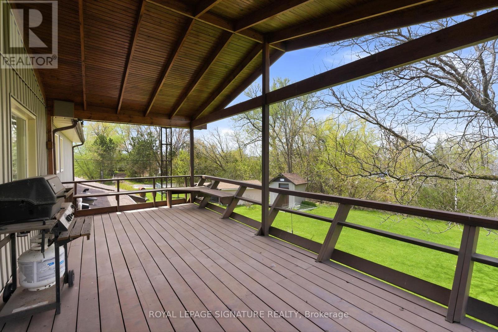 5 Pier Street Property Photo 33