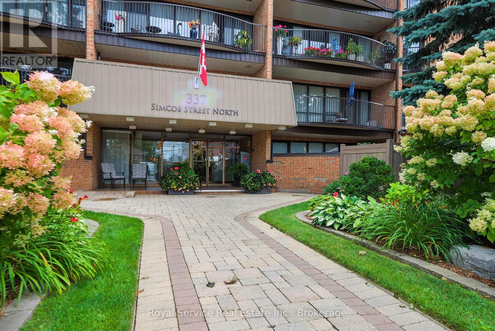 101 - 337 SIMCOE STREET N