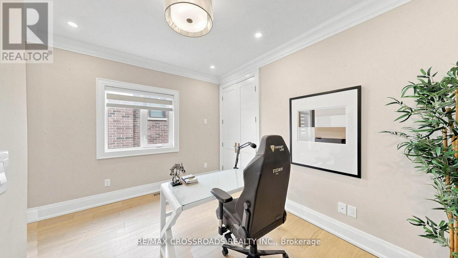 1427 Rosebank Road Property Photo 32