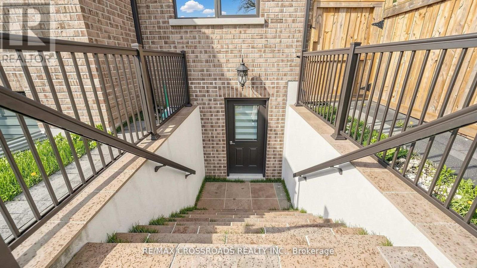 1427 Rosebank Road Property Photo 50