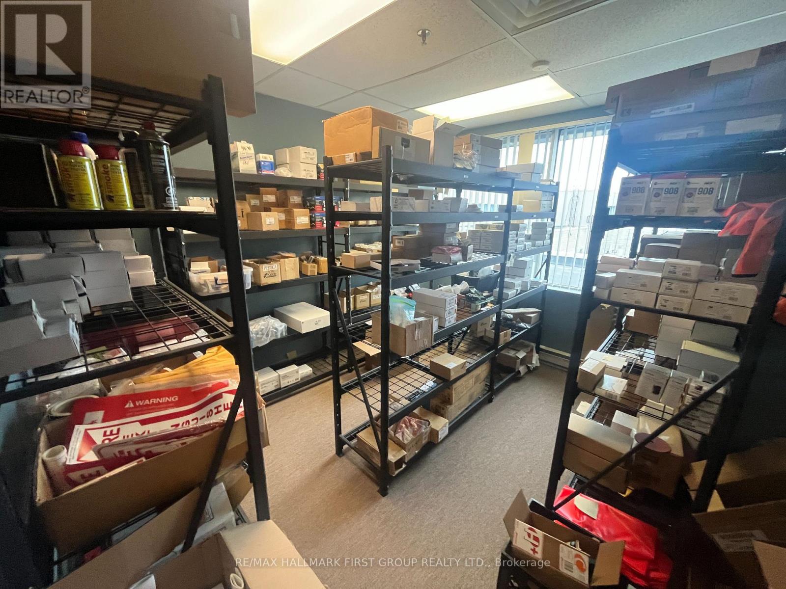 12 - 1815 Ironstone Manor Property Photo 12