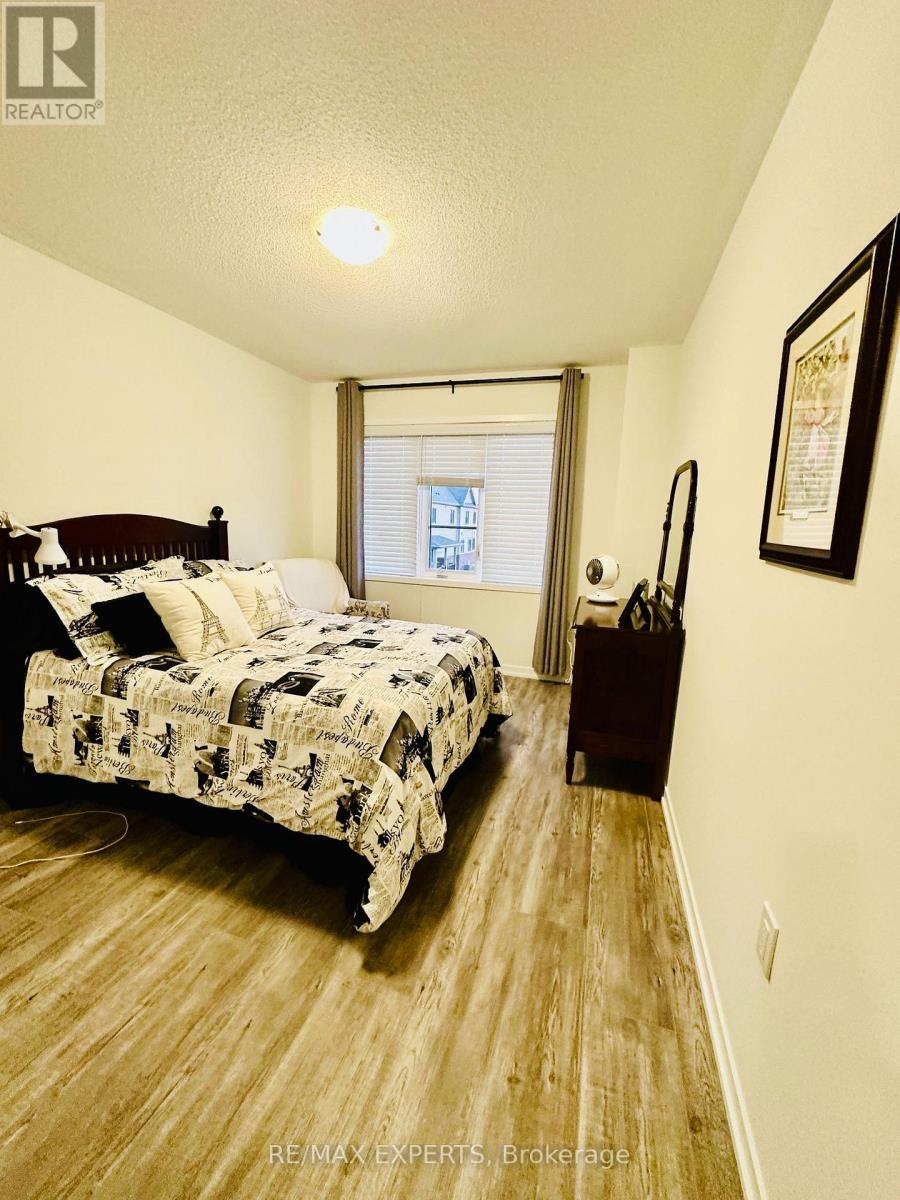 1541 Wheatcroft Drive Property Photo 16