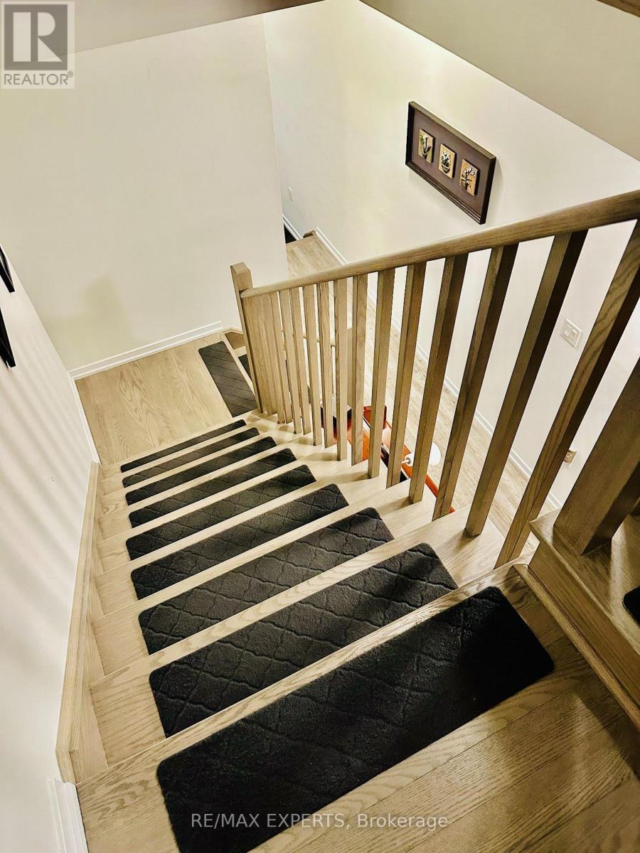 1541 Wheatcroft Drive Property Photo 18