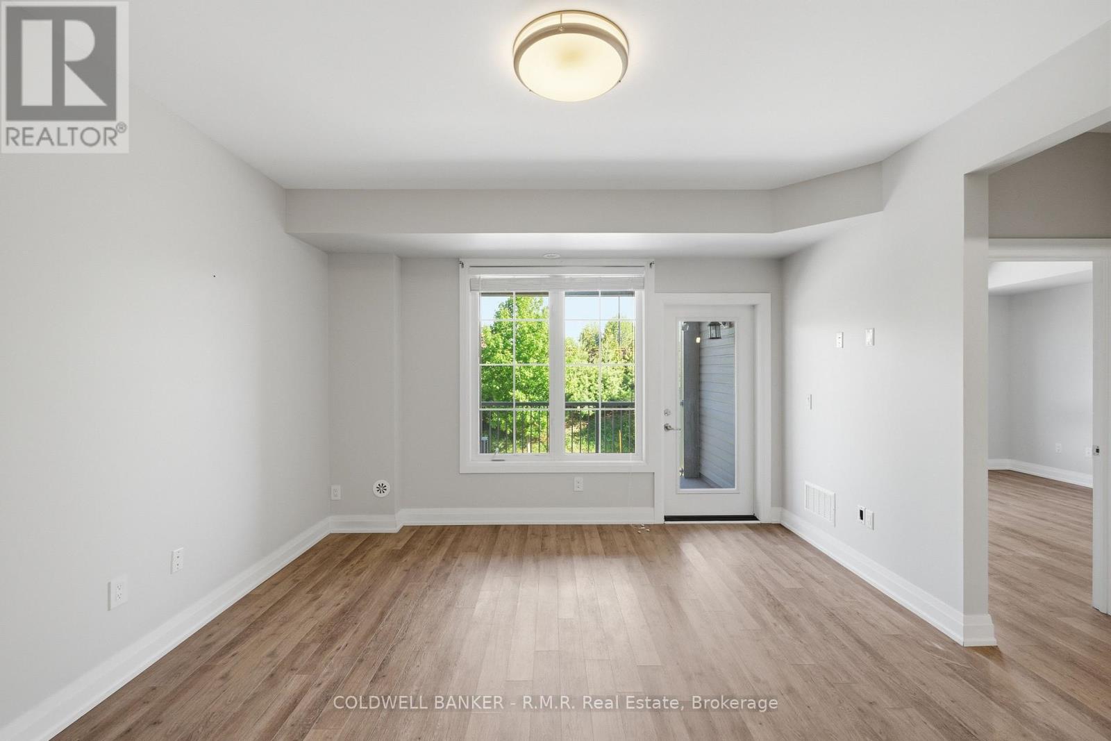 25 - 1430 Gord Vinson Avenue Property Photo 15