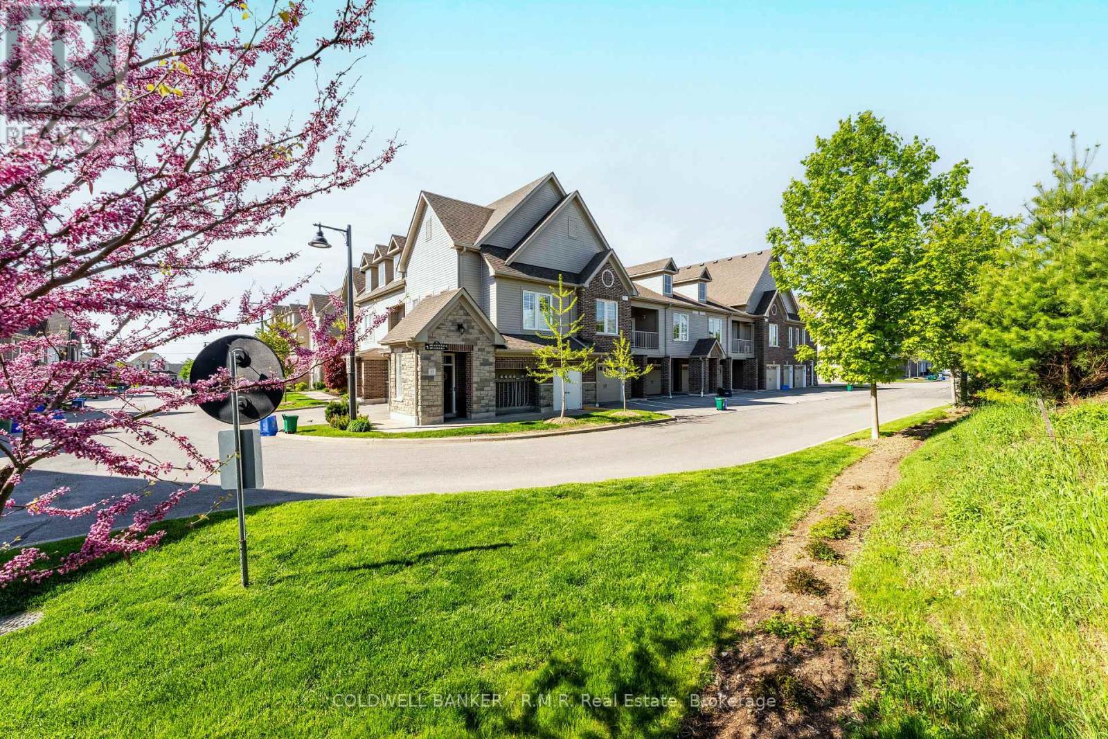 25 - 1430 Gord Vinson Avenue Property Photo 36
