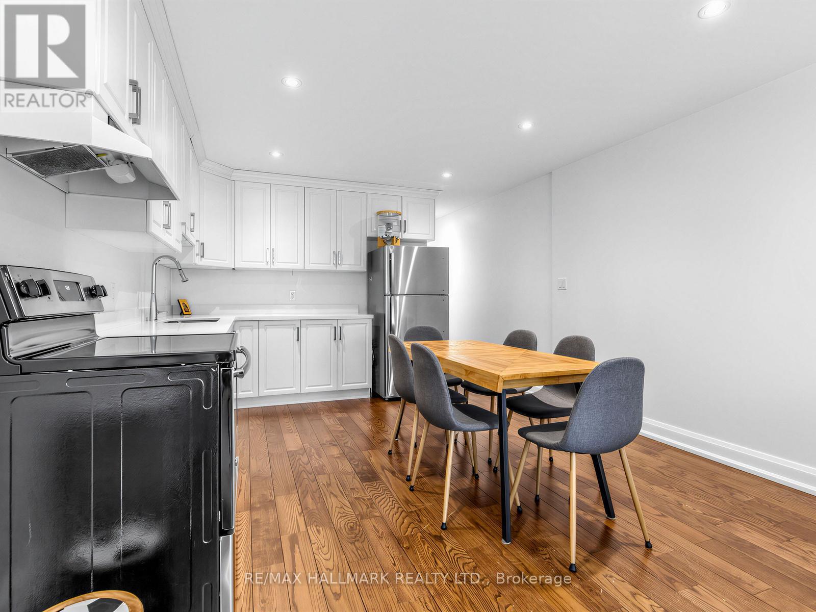 1924 Danforth Avenue Property Photo 20