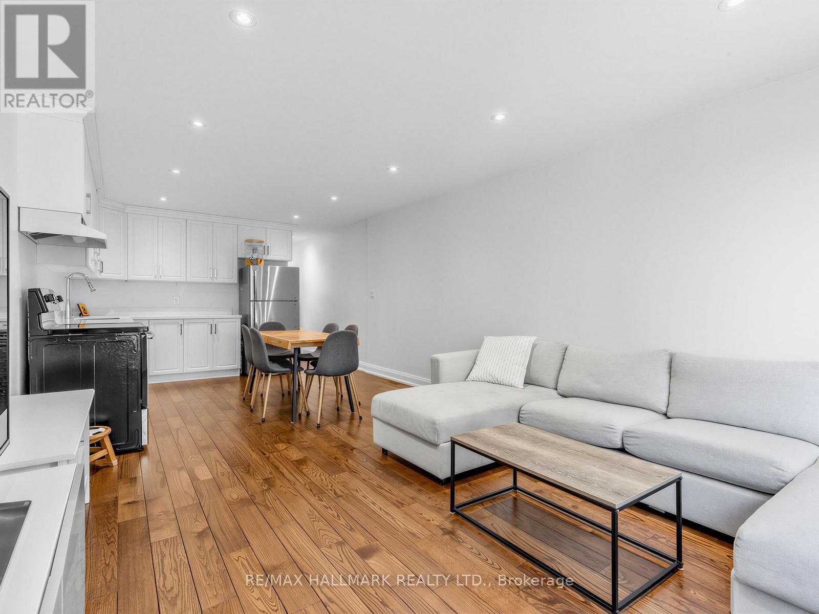 1924 Danforth Avenue Property Photo 22