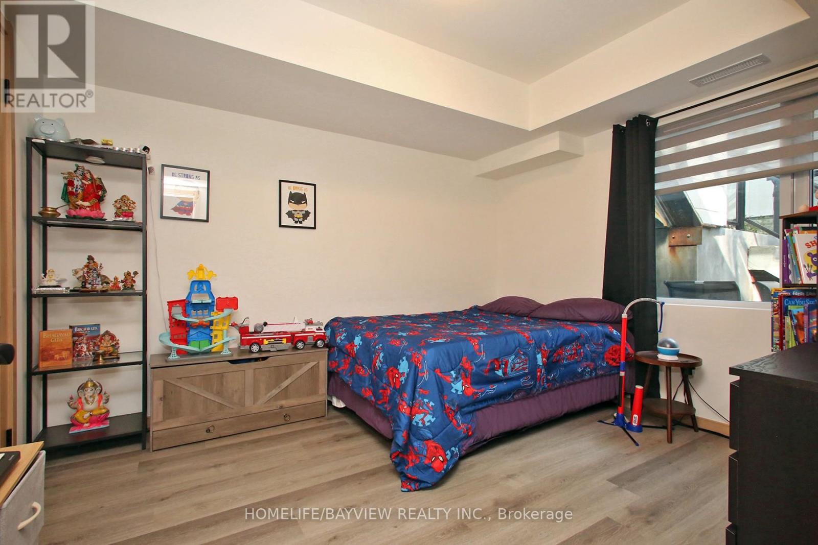 B108 - 50 Morecambe Gate Property Photo 18