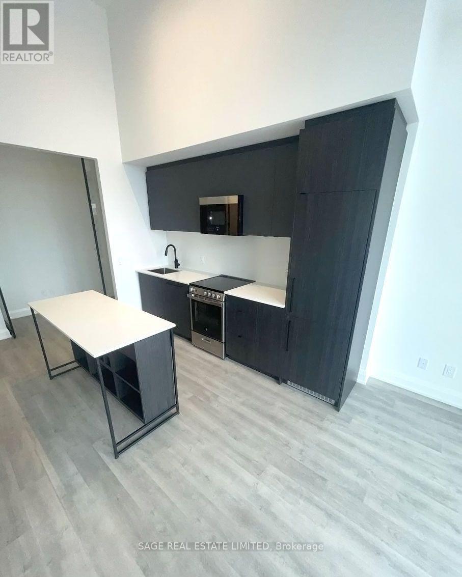 2369 Danforth Avenue #1006 Property Photo 7