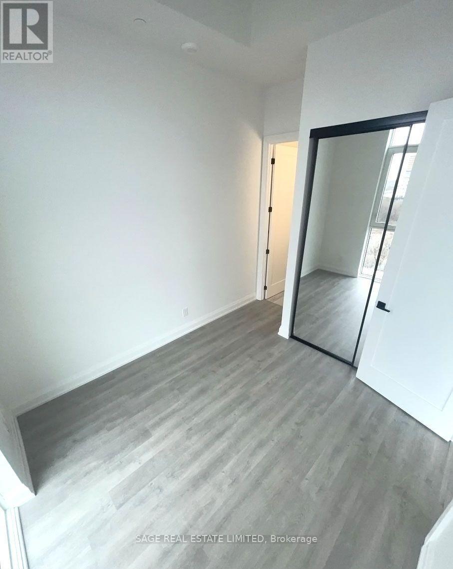 2369 Danforth Avenue #1006 Property Photo 13
