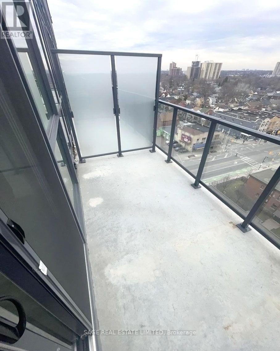 2369 Danforth Avenue #1006 Property Photo 20