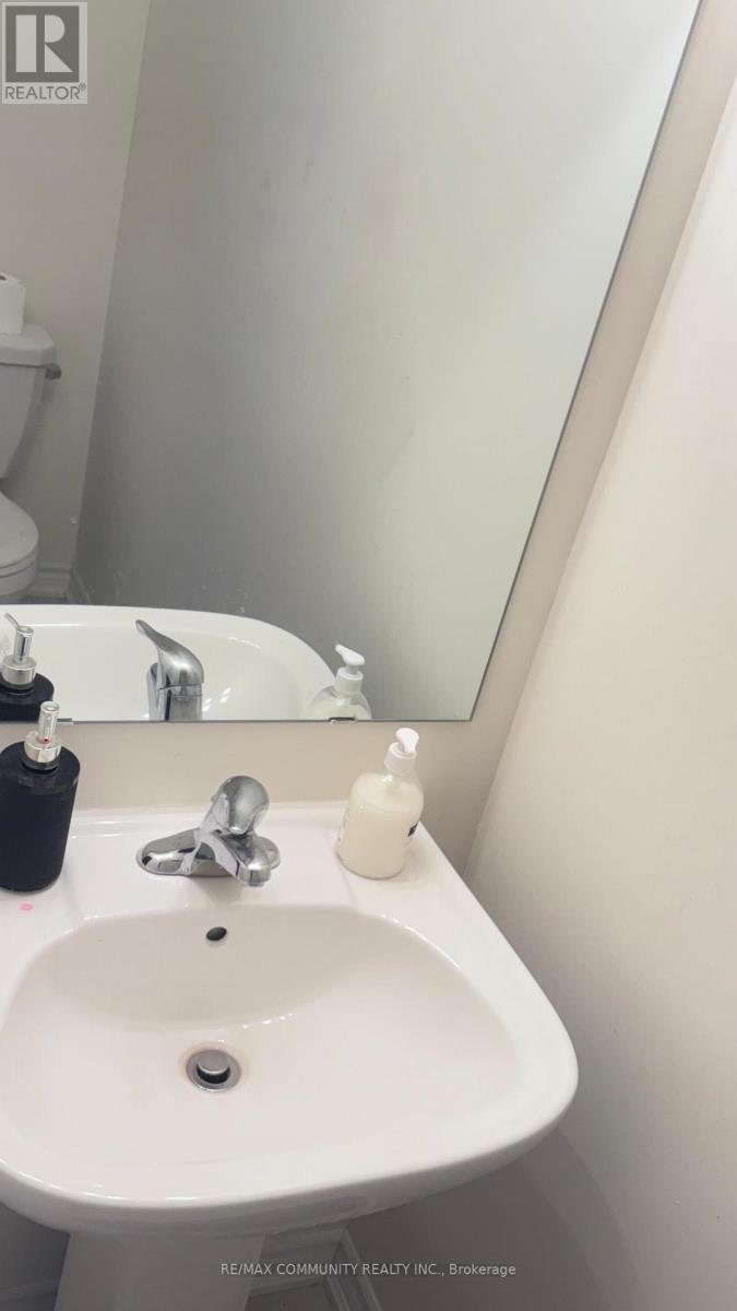 1103 Cameo Street Property Photo 6