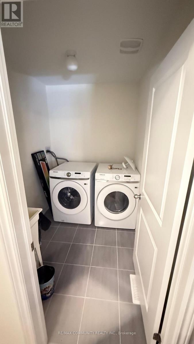 1103 Cameo Street Property Photo 9