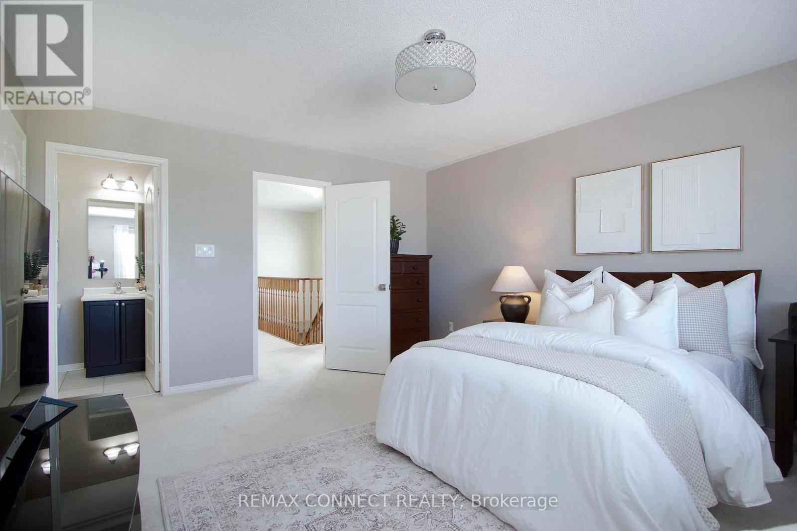 13 Netherway Crescent Property Photo 13