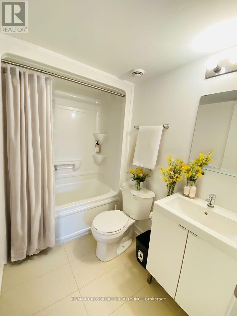 5 - 1720 Simcoe Street N Property Photo 7