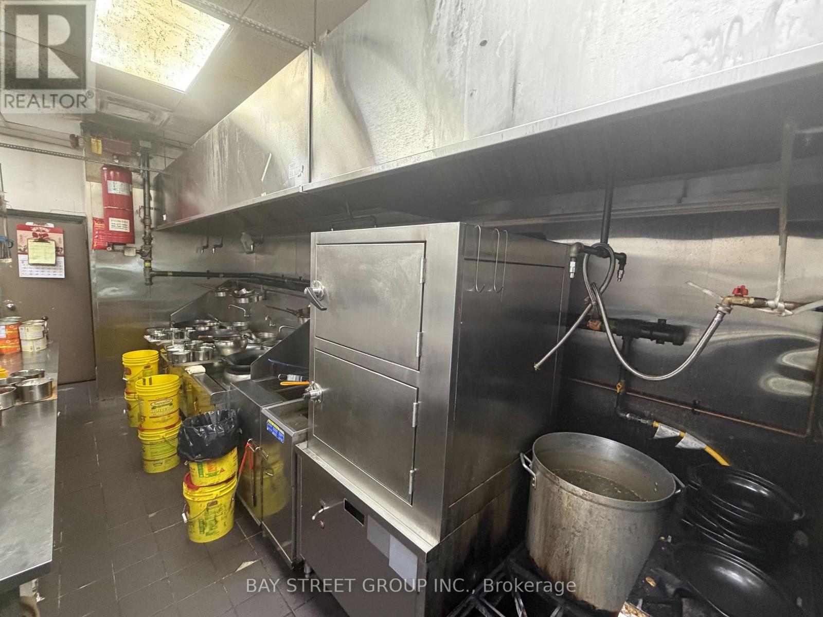 G101 & G105 - 3250 Midland Avenue Property Photo 8