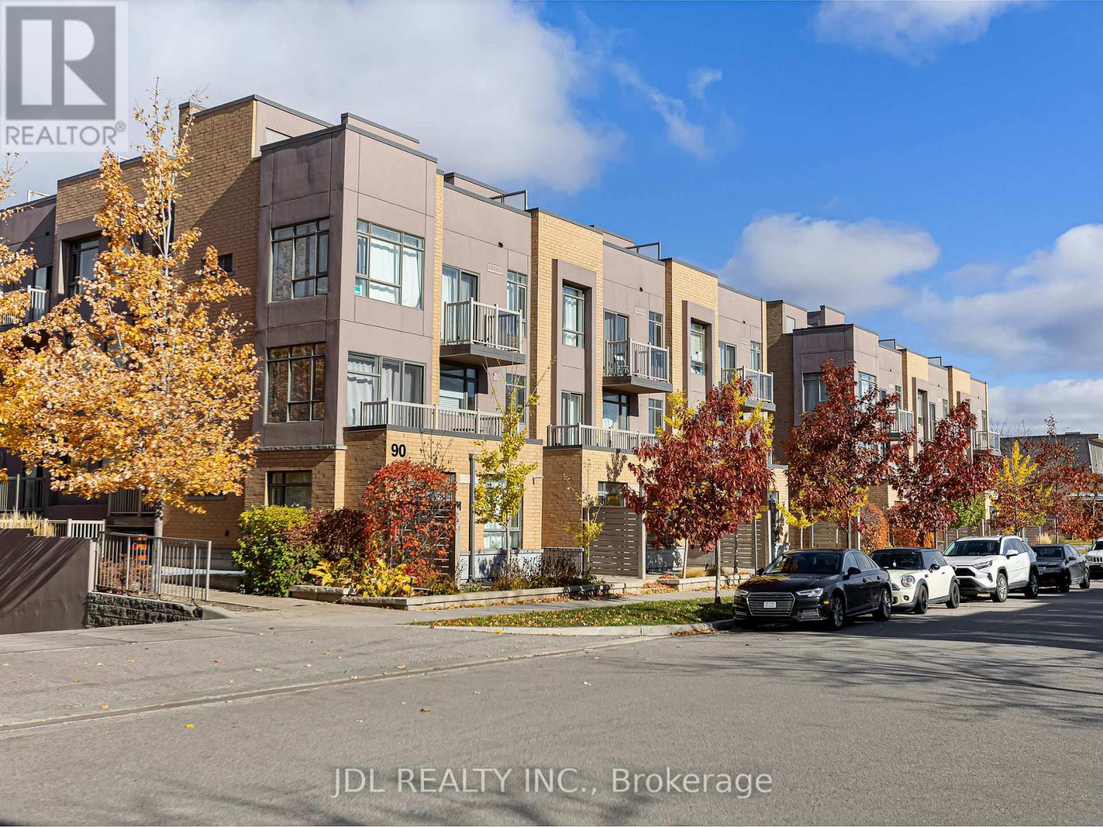 307 - 90 ORCHID PLACE DRIVE