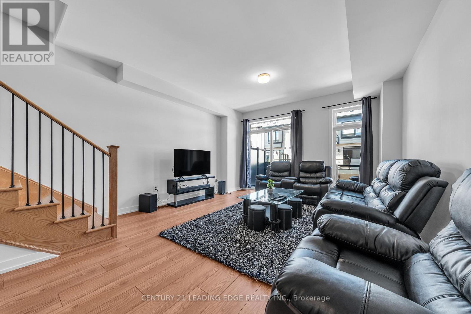 25 Pluto Way Property Photo 18
