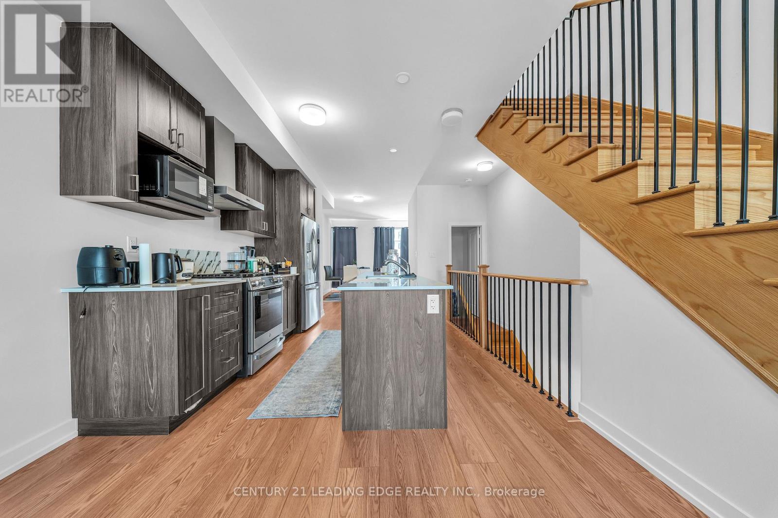 25 Pluto Way Property Photo 20