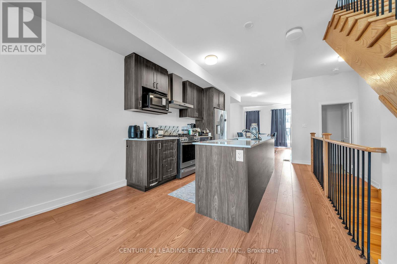 25 Pluto Way Property Photo 21