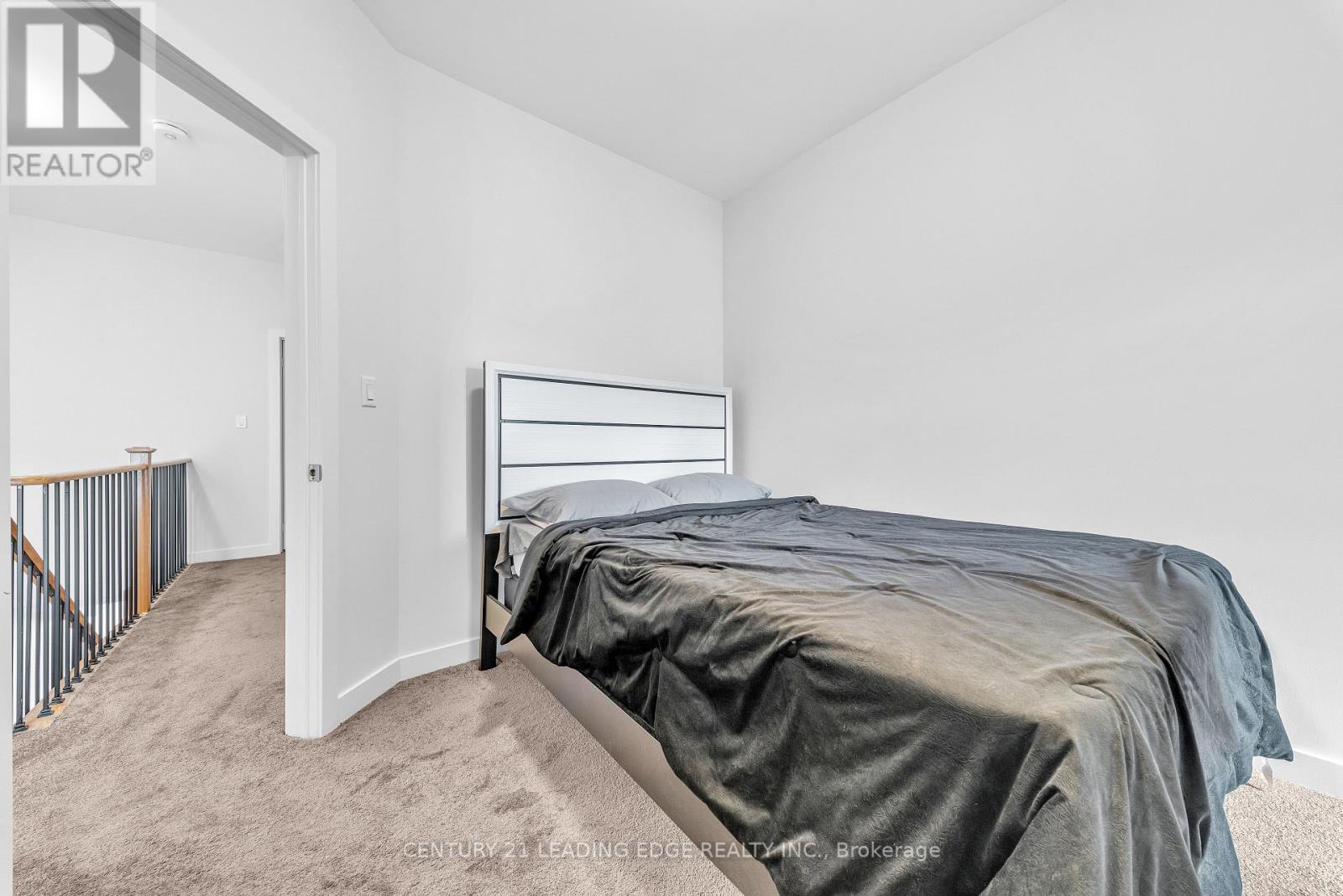 25 Pluto Way Property Photo 26