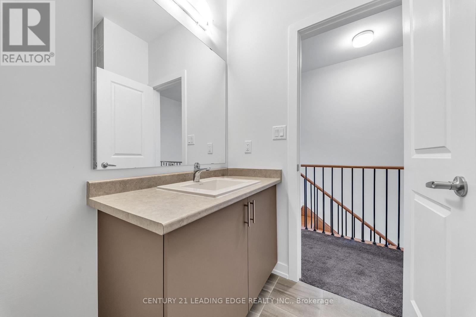 25 Pluto Way Property Photo 28