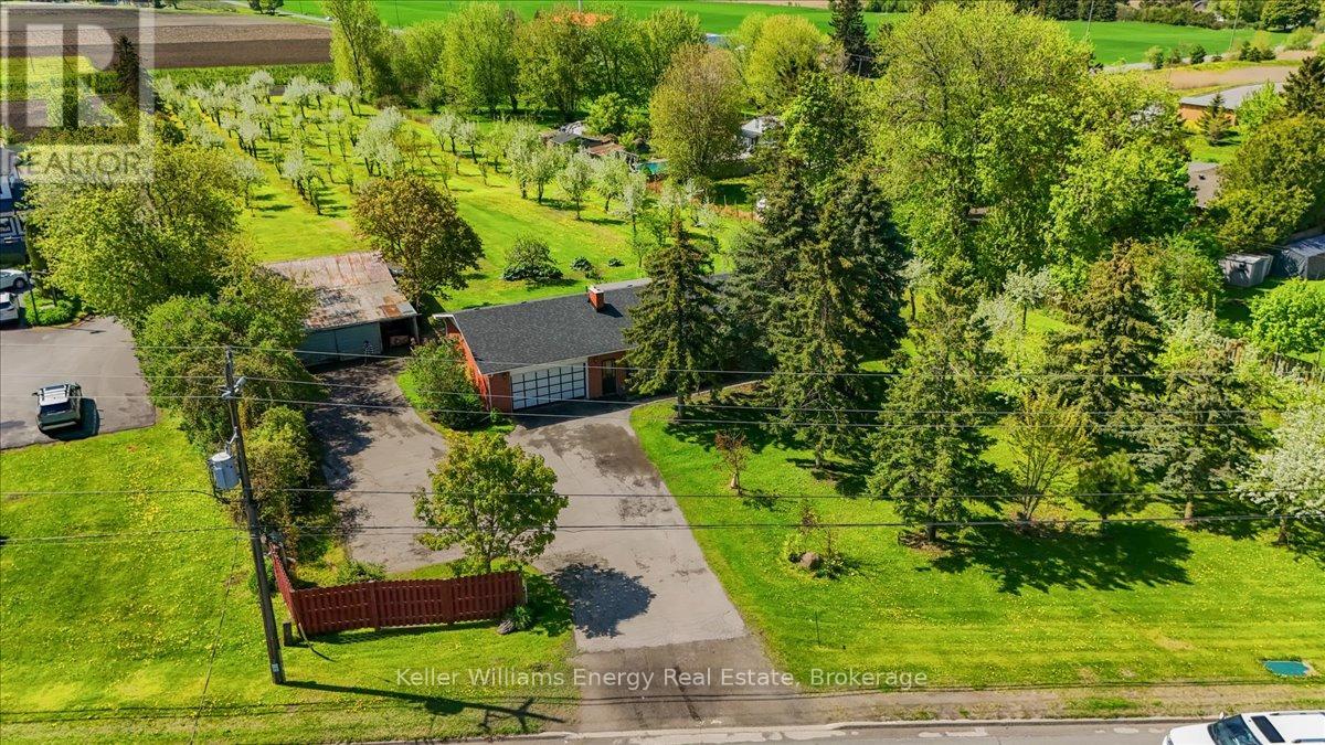 2263 Hwy 2 Property Photo 4