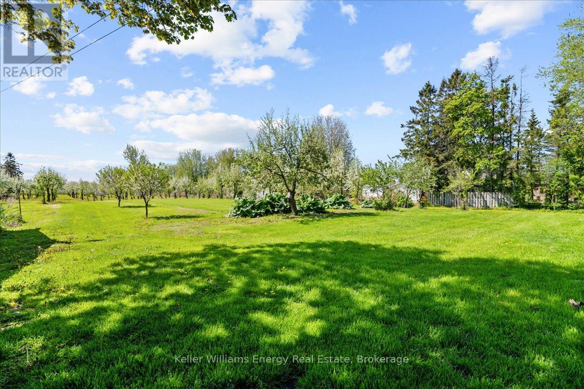 2263 Hwy 2 Property Photo 12