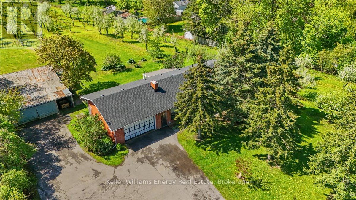 2263 Hwy 2 Property Photo 5