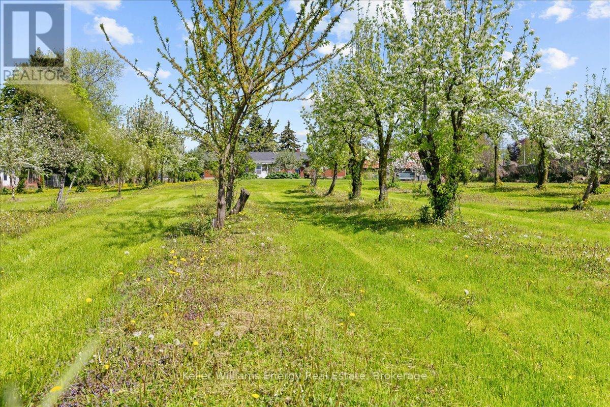 2263 Hwy 2 Property Photo 32