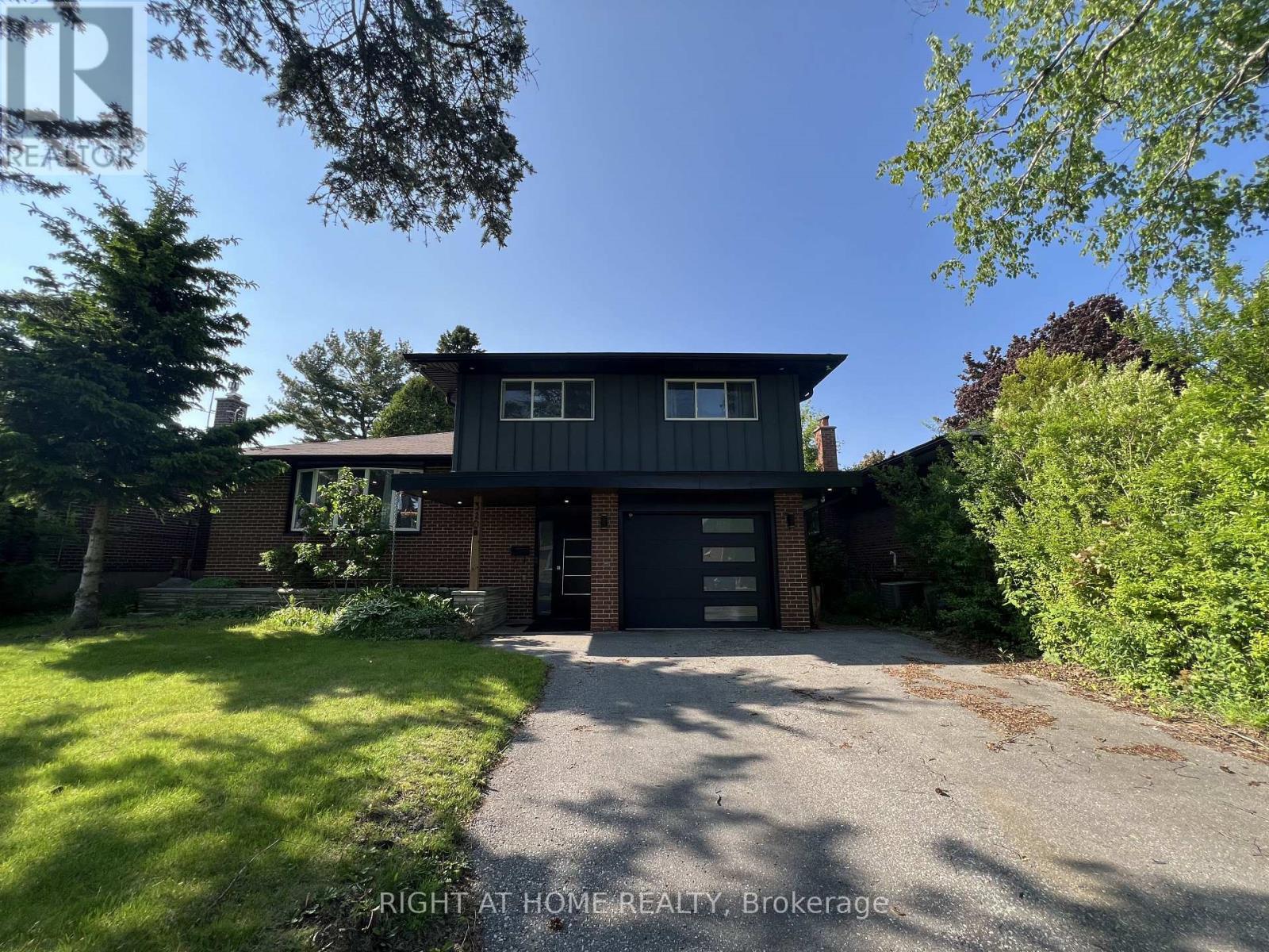 310 Admiral Road Property Photo 5