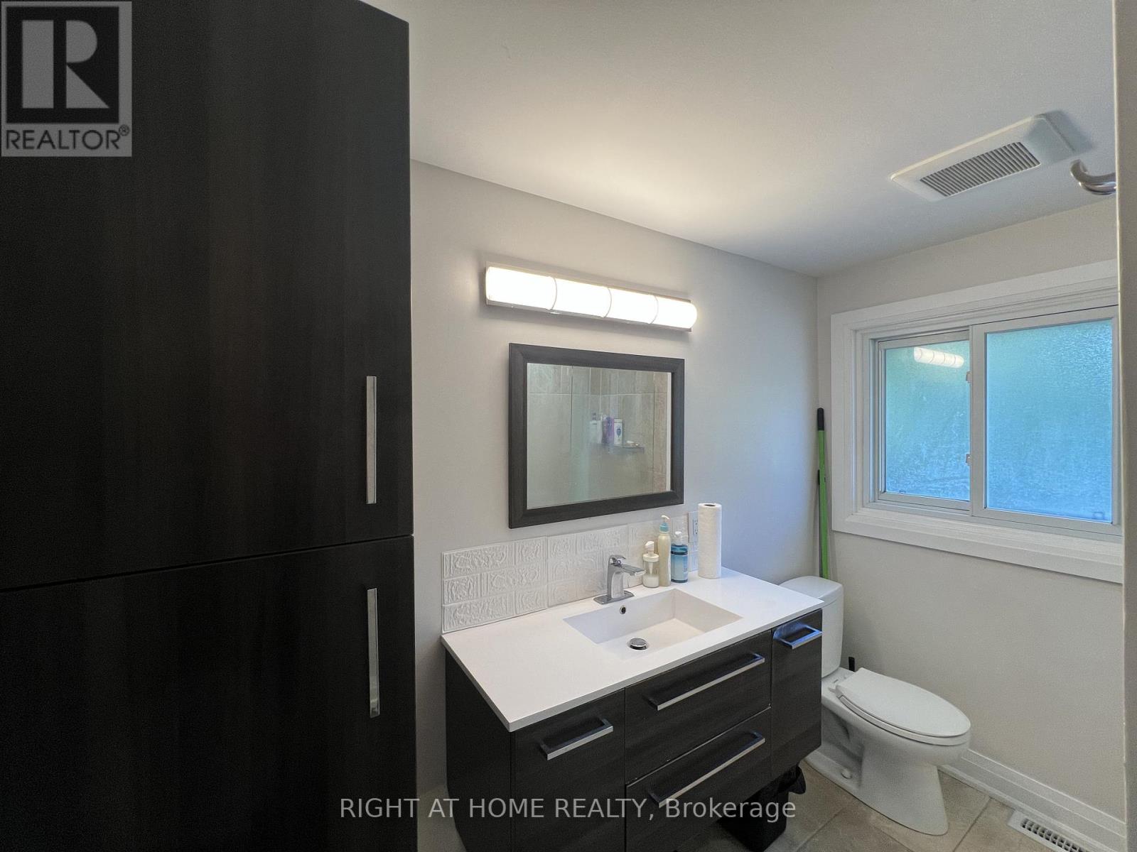 310 Admiral Road Property Photo 27