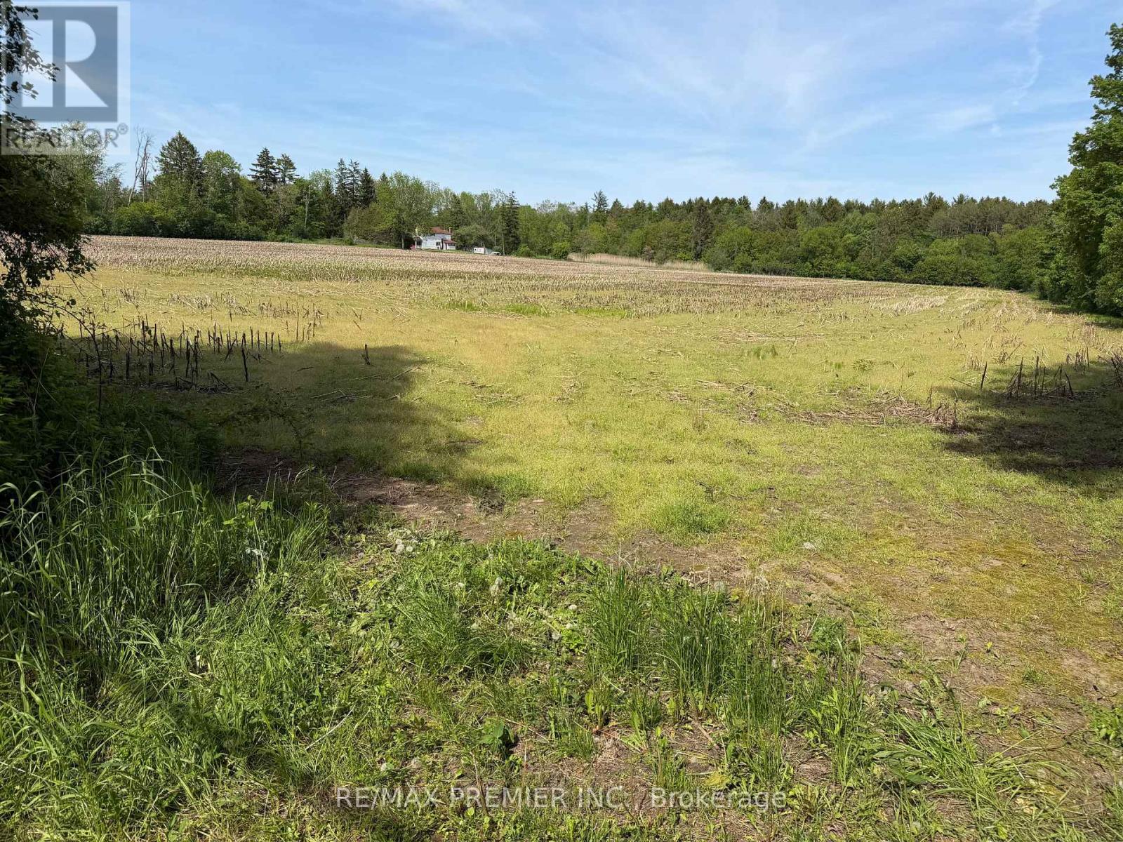 2495 Maple Grove Road Property Photo 1